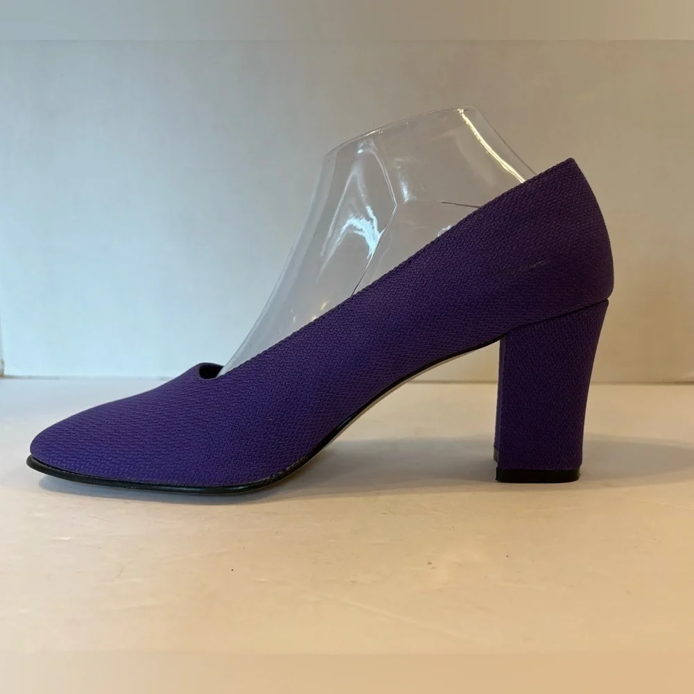 Classique purple fabric block heel pumps shoes size 9.5